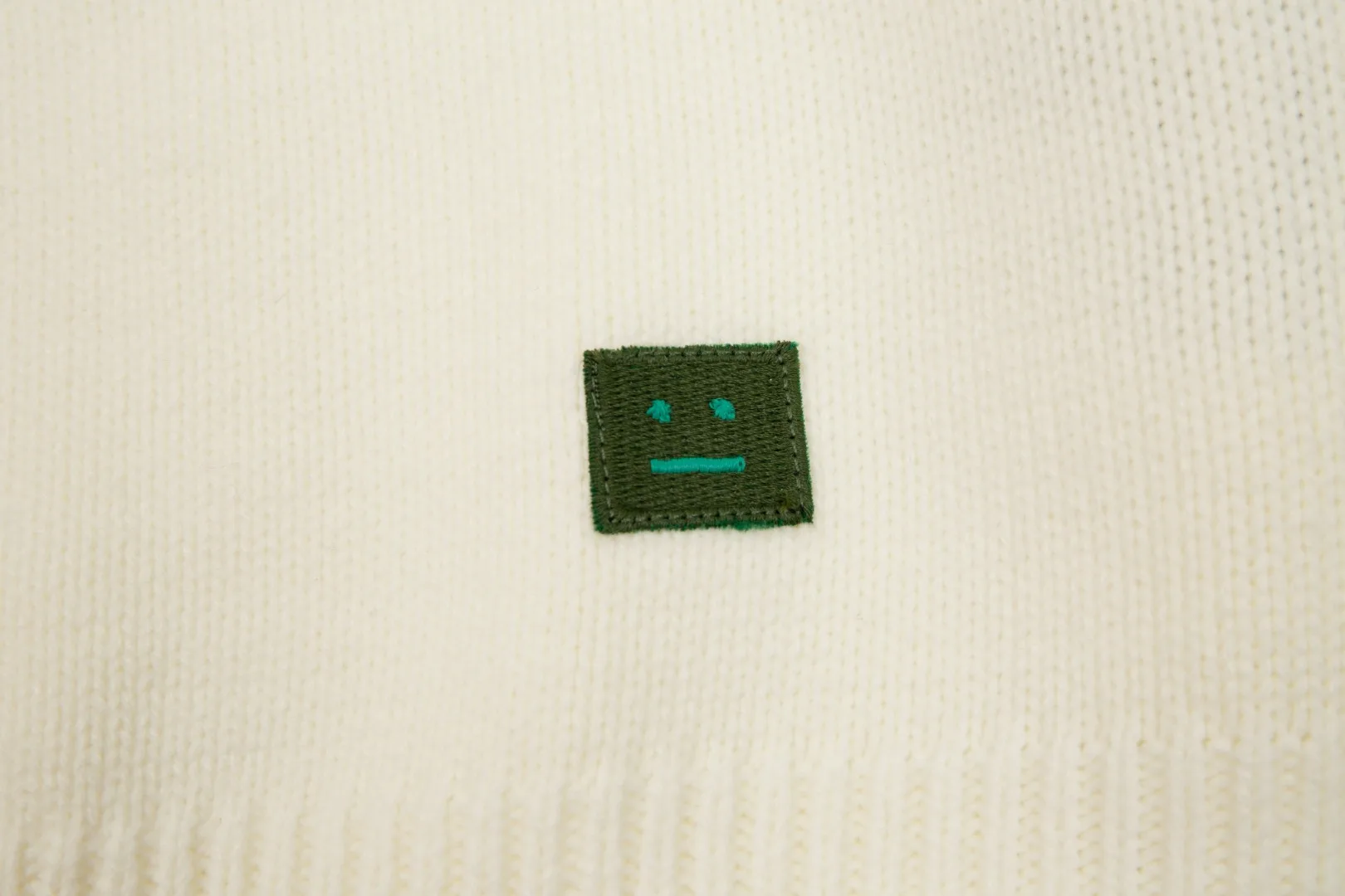 Novi Ac Studios Jesen i Zima 2022 Osmijeh Slogan Pismo Kukičanje Džemper Okrugli Izrez Džemper Par Dres Slika 3
